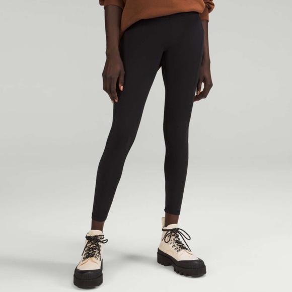 Lululemon Black Align High-Rise Pant with Pockets 25" - Size 4 - Picture 6 of 6